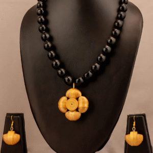 Midnight Blossom Bamboo Jewelry Set